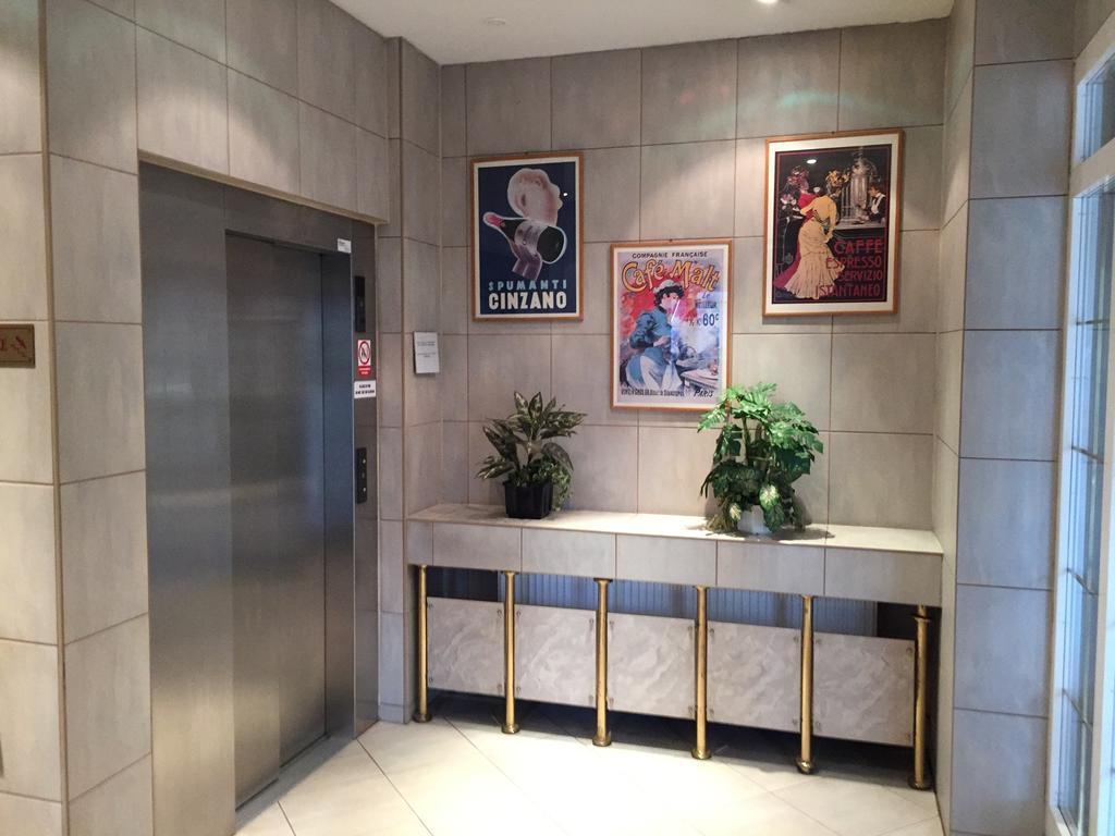 Hotel Mars Πράγα Εξωτερικό φωτογραφία